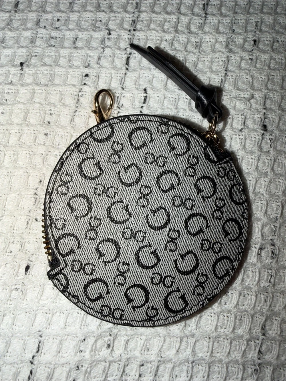 Guess Round Zip Coin Purse - Black & Grey